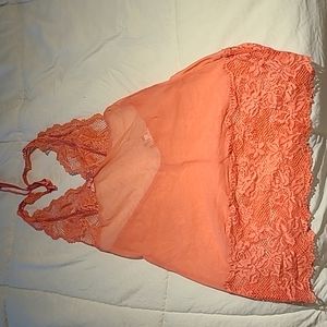 Frederick's of Hollywood lingerie medium in pink